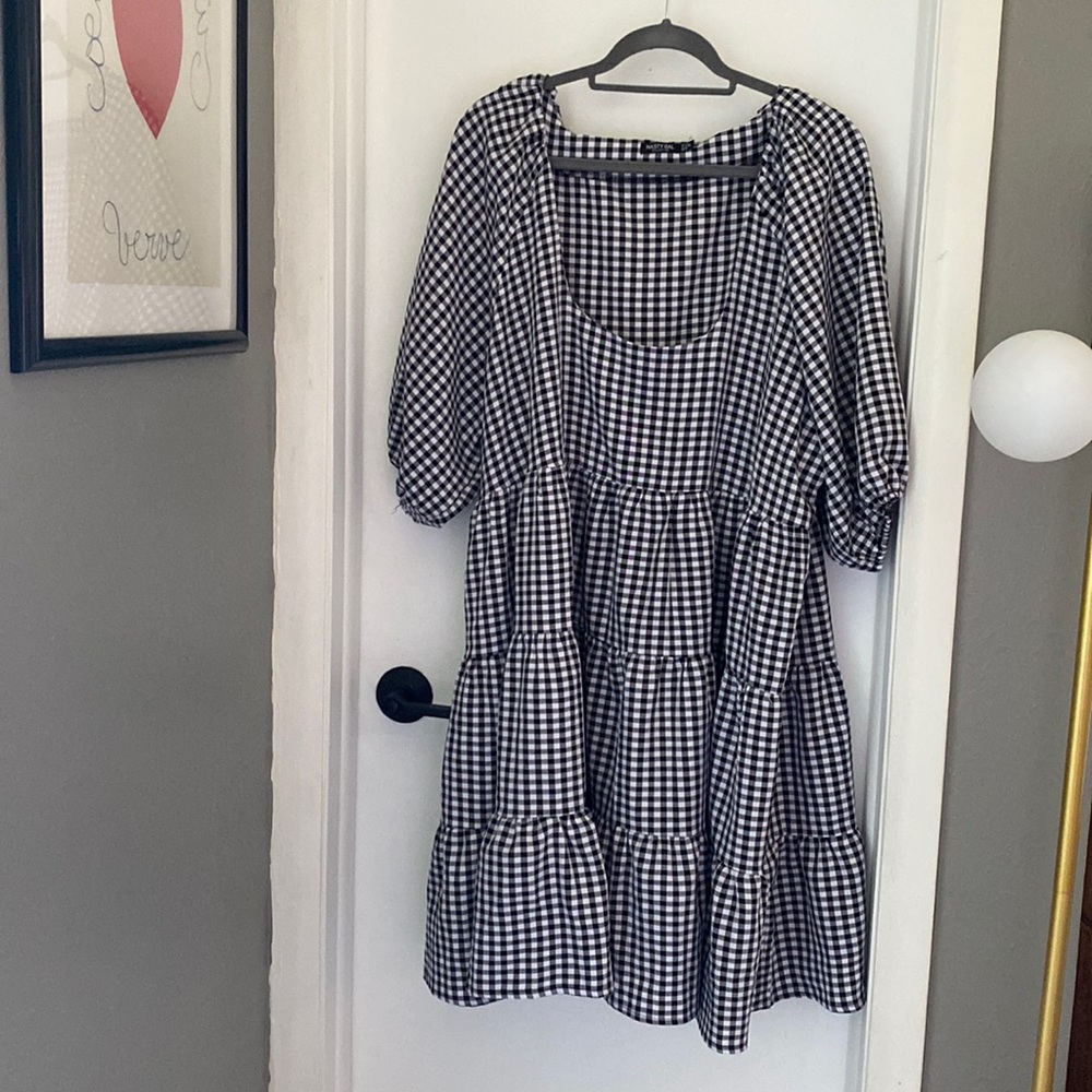 Nasty Gal Curve Gingham Plaid Smock Dress